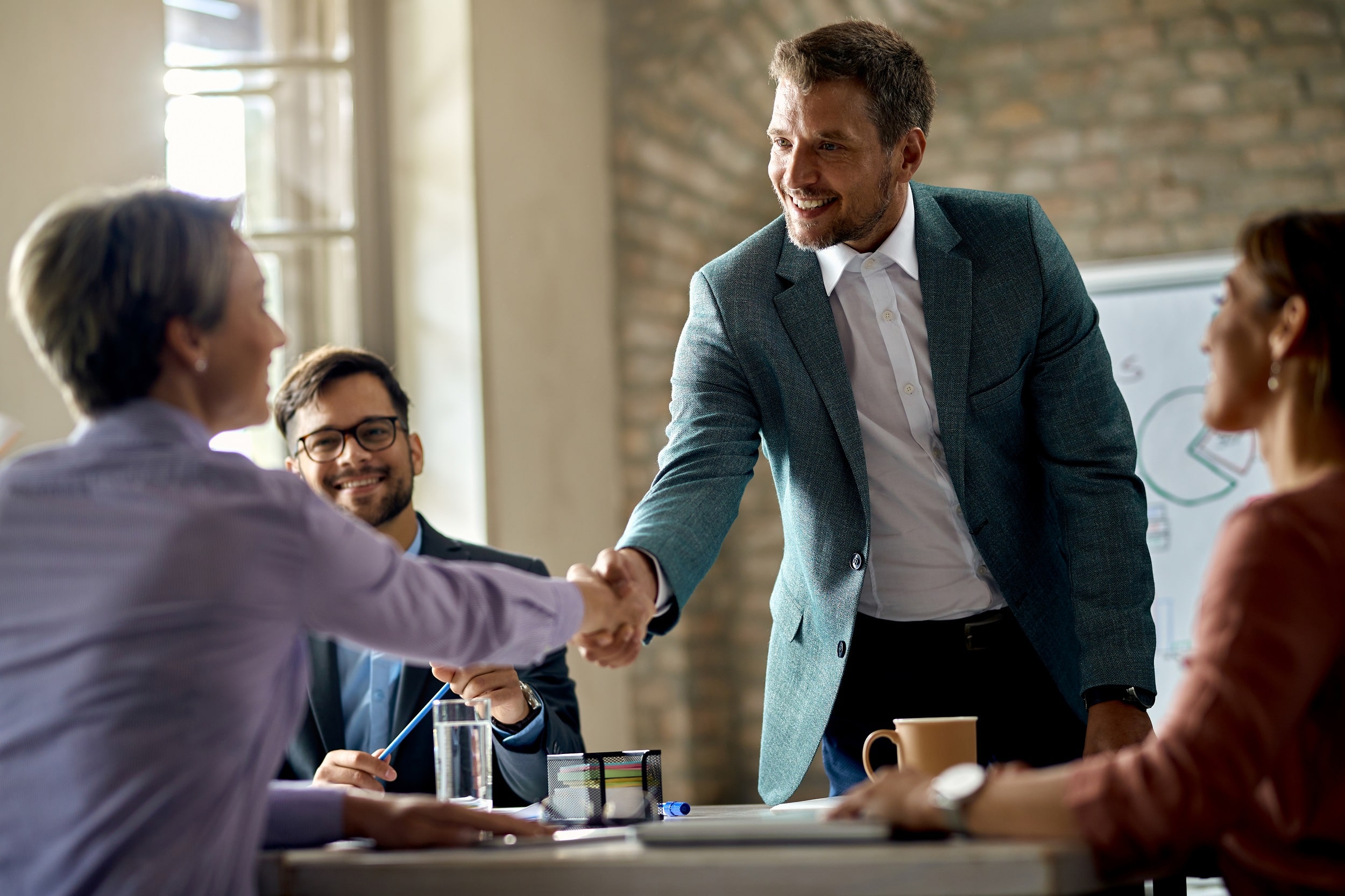 Mastering Body Language for Corporate Leaders